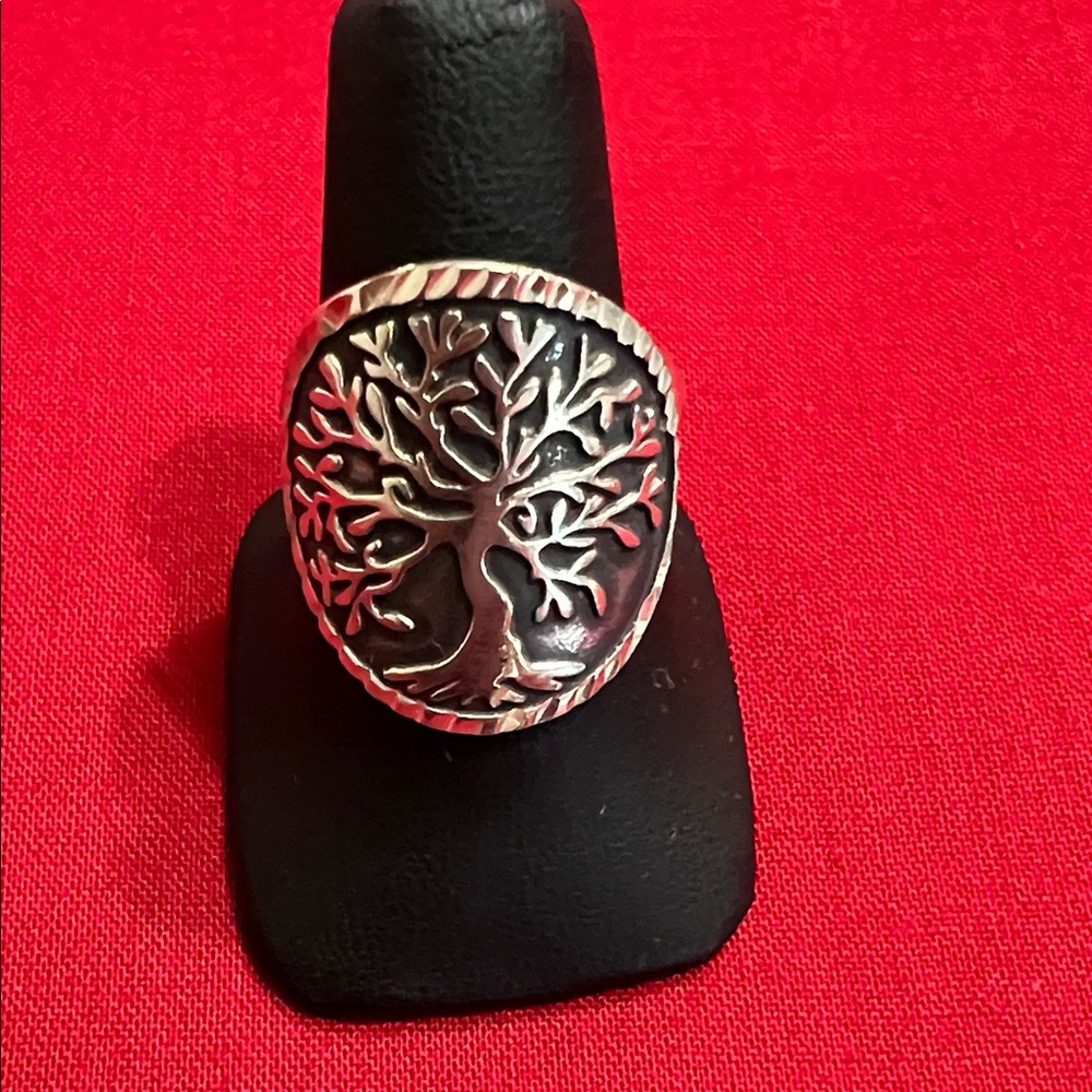 New Sterling Silver Engraved Family Tree Ring